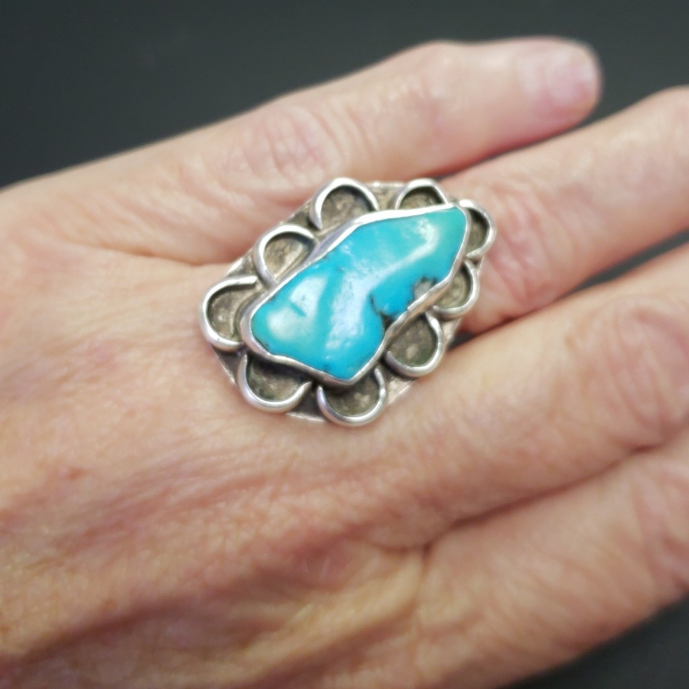 Sterling silver & turquoise ring